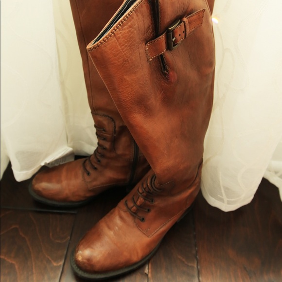 Clarks Knee High Boot - Picture 3 of 6